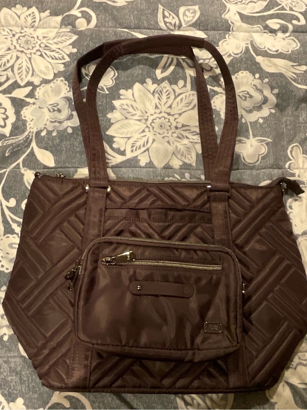 NWOT Catamaran Tote Bag & Removable Pouch, Plum